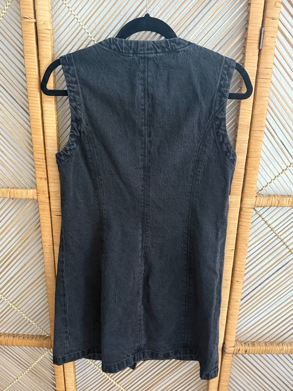 NWT Abercrombie & Fitch Charcoal Denim Dress - Size M - Picture 2 of 4